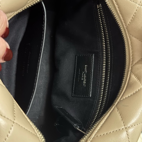 The Saint Laurent Lulu Bowling Shoulder Bag Beige Quilted Leather Crossbody - Picture 7 of 11